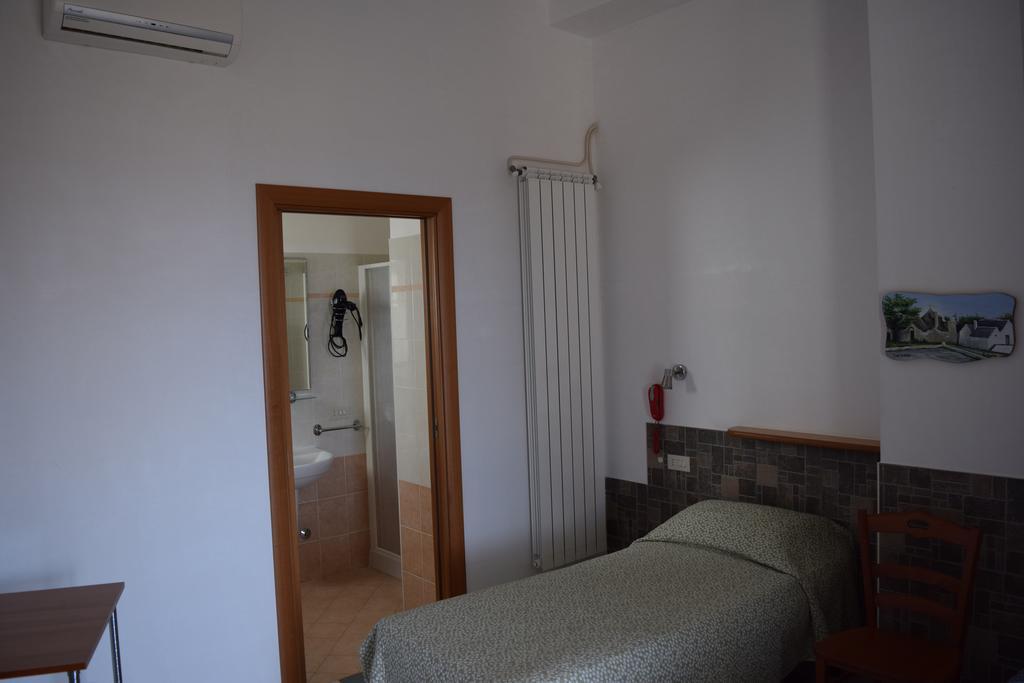 Bed & Breakfast La Collinetta Locorotondo Room photo